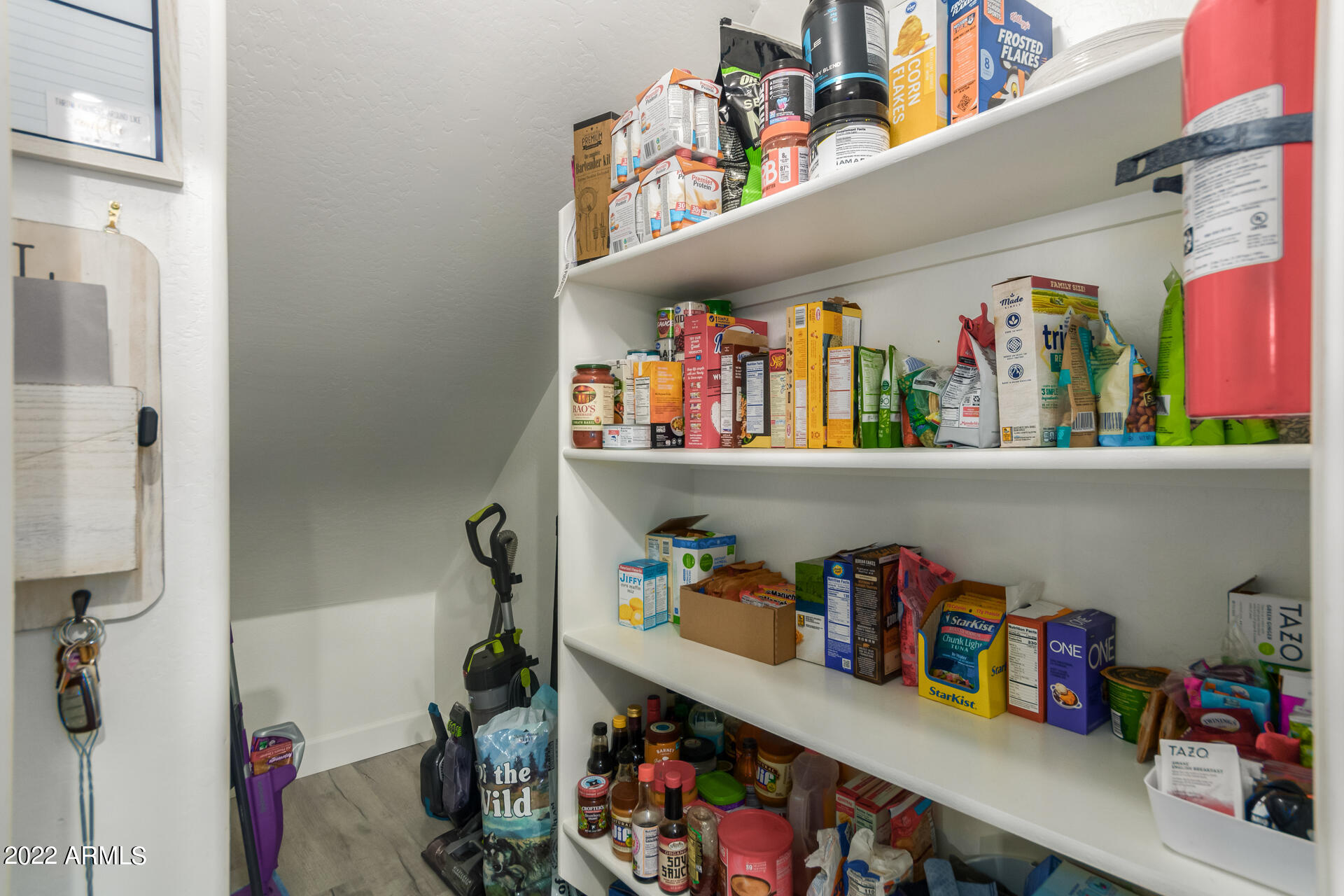 2150 East Bell Road, Unit 1010 Phoenix, AZ 85022 - Photo 13 of 31 16- Bell