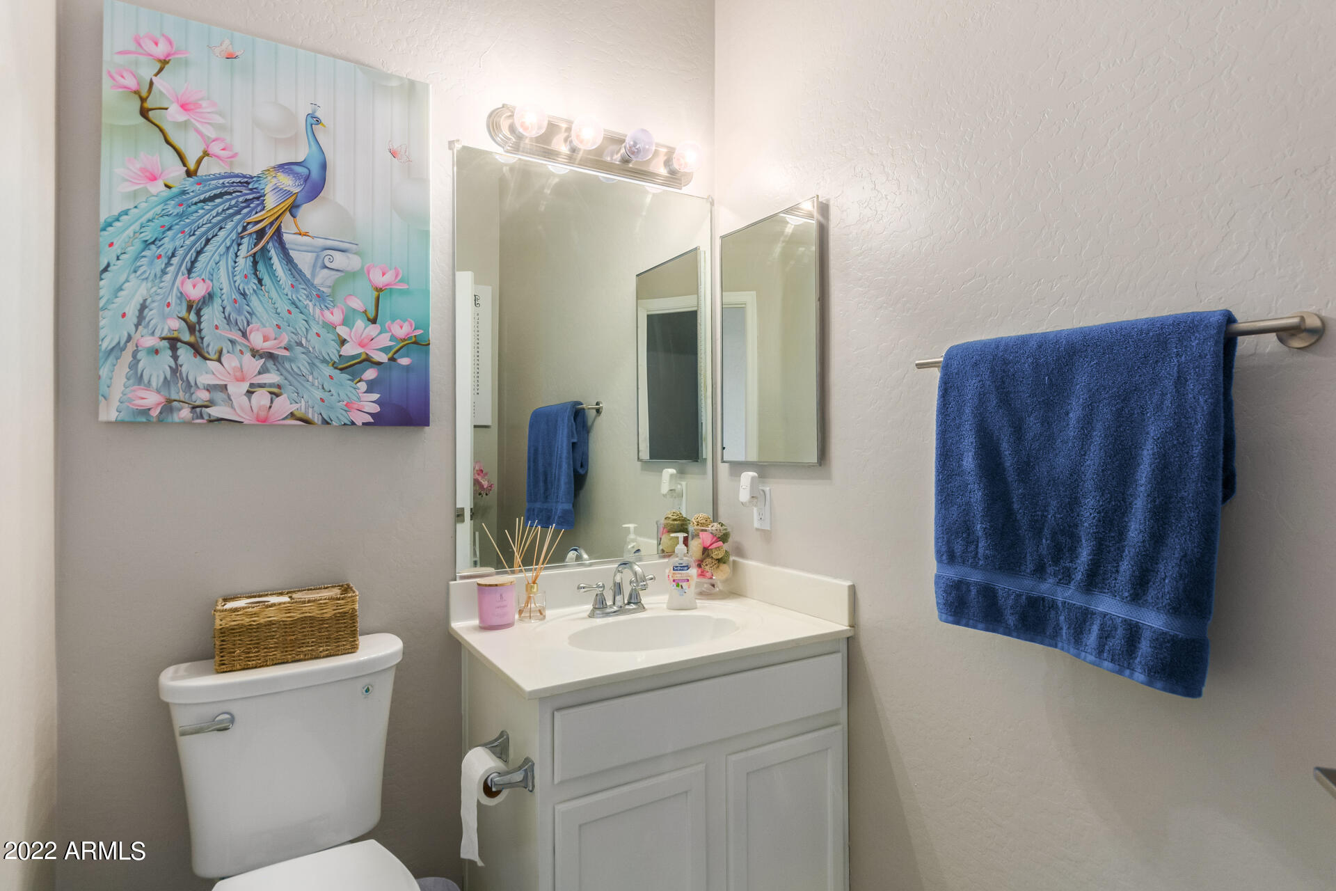 2150 East Bell Road, Unit 1010 Phoenix, AZ 85022 - Photo 14 of 31 17- Bell