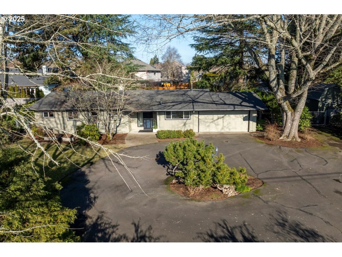 13025 Southwest Davies Road Beaverton, OR 97008 - Photo 33 of 38 Gallery Image 33