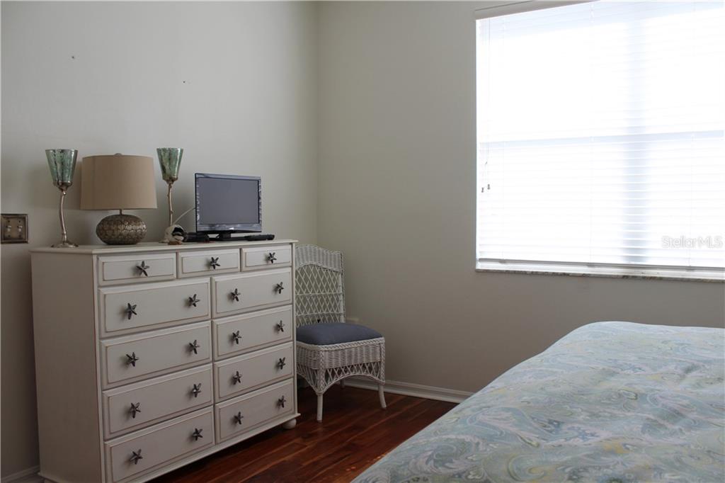 5251 Mahogany Run Avenue, Unit 514 Sarasota, FL 34241 - Photo 16 of 37