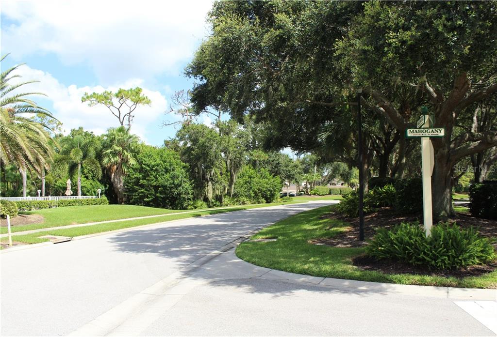 5251 Mahogany Run Avenue, Unit 514 Sarasota, FL 34241 - Photo 26 of 37