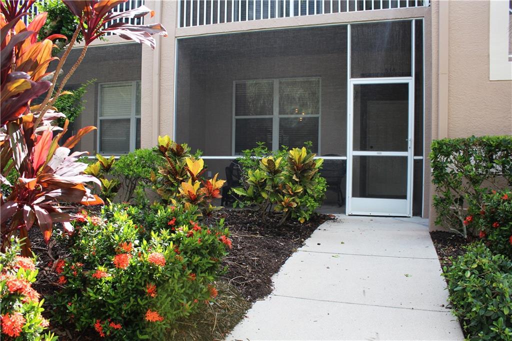 5251 Mahogany Run Avenue, Unit 514 Sarasota, FL 34241 - Photo 3 of 37