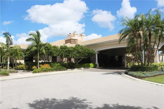 $4,290 | 5251 Mahogany Run Avenue, Unit 514, Sarasota, FL 34241