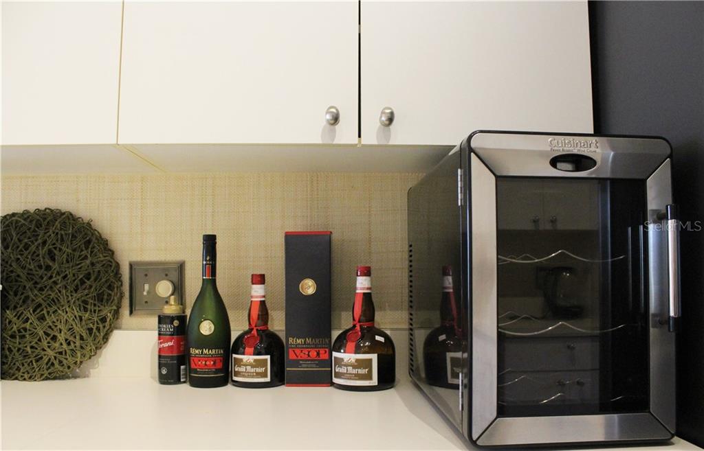 5251 Mahogany Run Avenue, Unit 514 Sarasota, FL 34241 - Photo 9 of 37