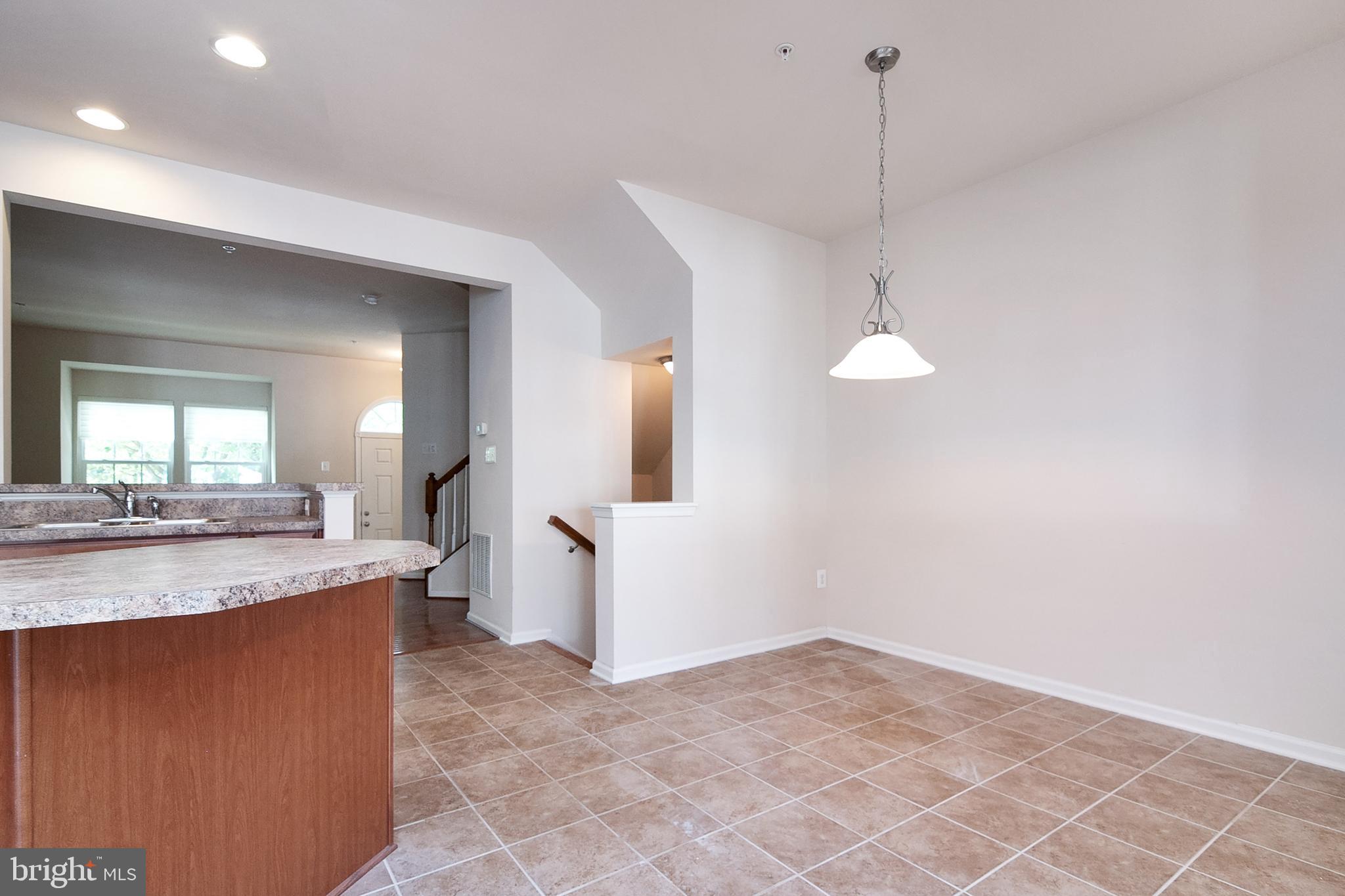 2074 Spring Run Circle Frederick, MD 21702 - Photo 13 of 39 Gallery Image 13