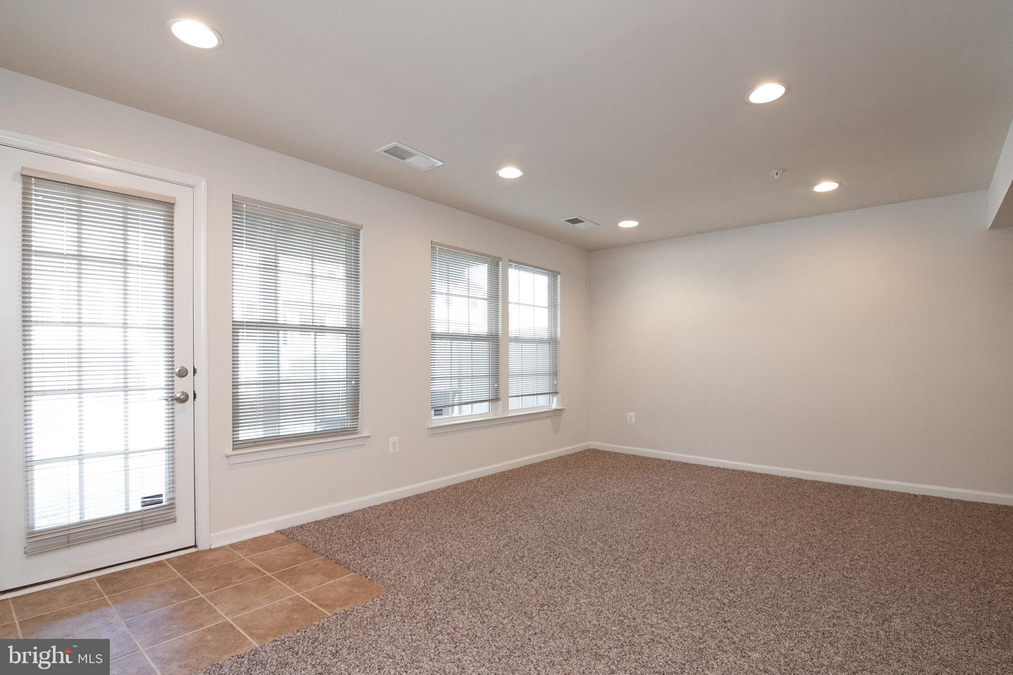 2074 Spring Run Circle Frederick, MD 21702 - Photo 31 of 39 Gallery Image 31