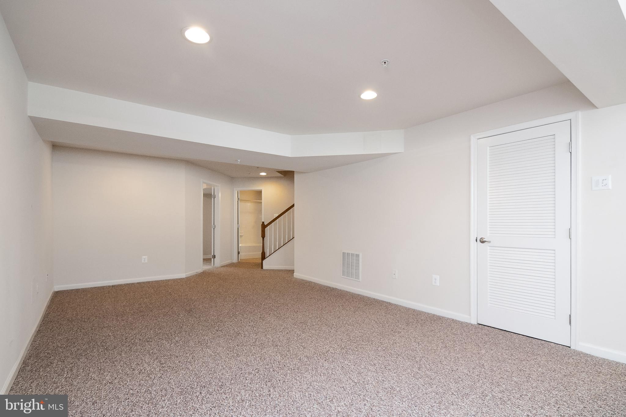 2074 Spring Run Circle Frederick, MD 21702 - Photo 36 of 39 Gallery Image 36