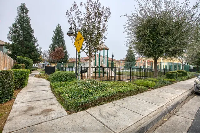 $410,000 | 4386 West Artemisa Drive, Fresno, CA 93722