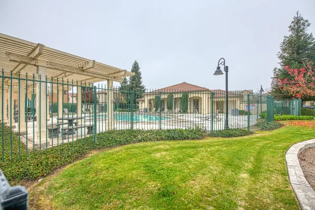 $410,000 | 4386 West Artemisa Drive, Fresno, CA 93722