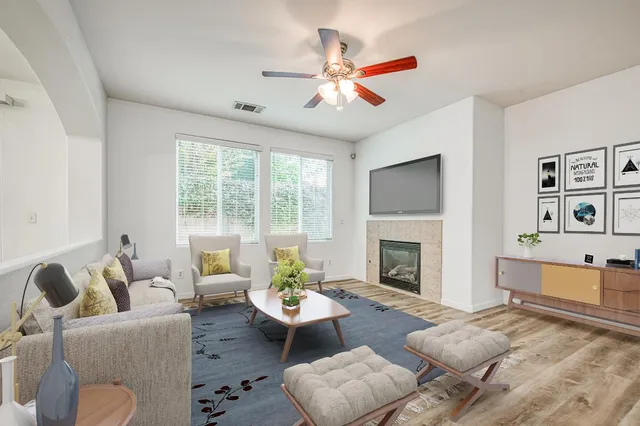 $410,000 | 4386 West Artemisa Drive, Fresno, CA 93722