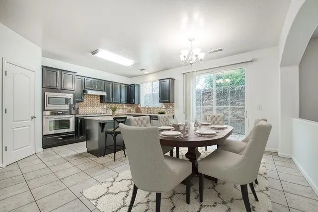 $410,000 | 4386 West Artemisa Drive, Fresno, CA 93722