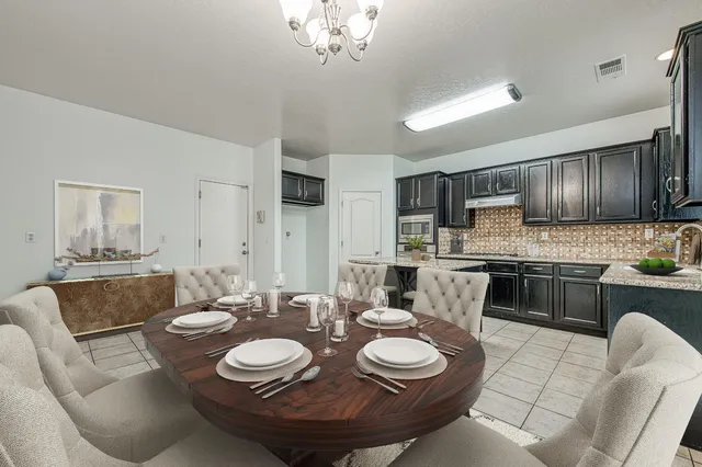 $410,000 | 4386 West Artemisa Drive, Fresno, CA 93722