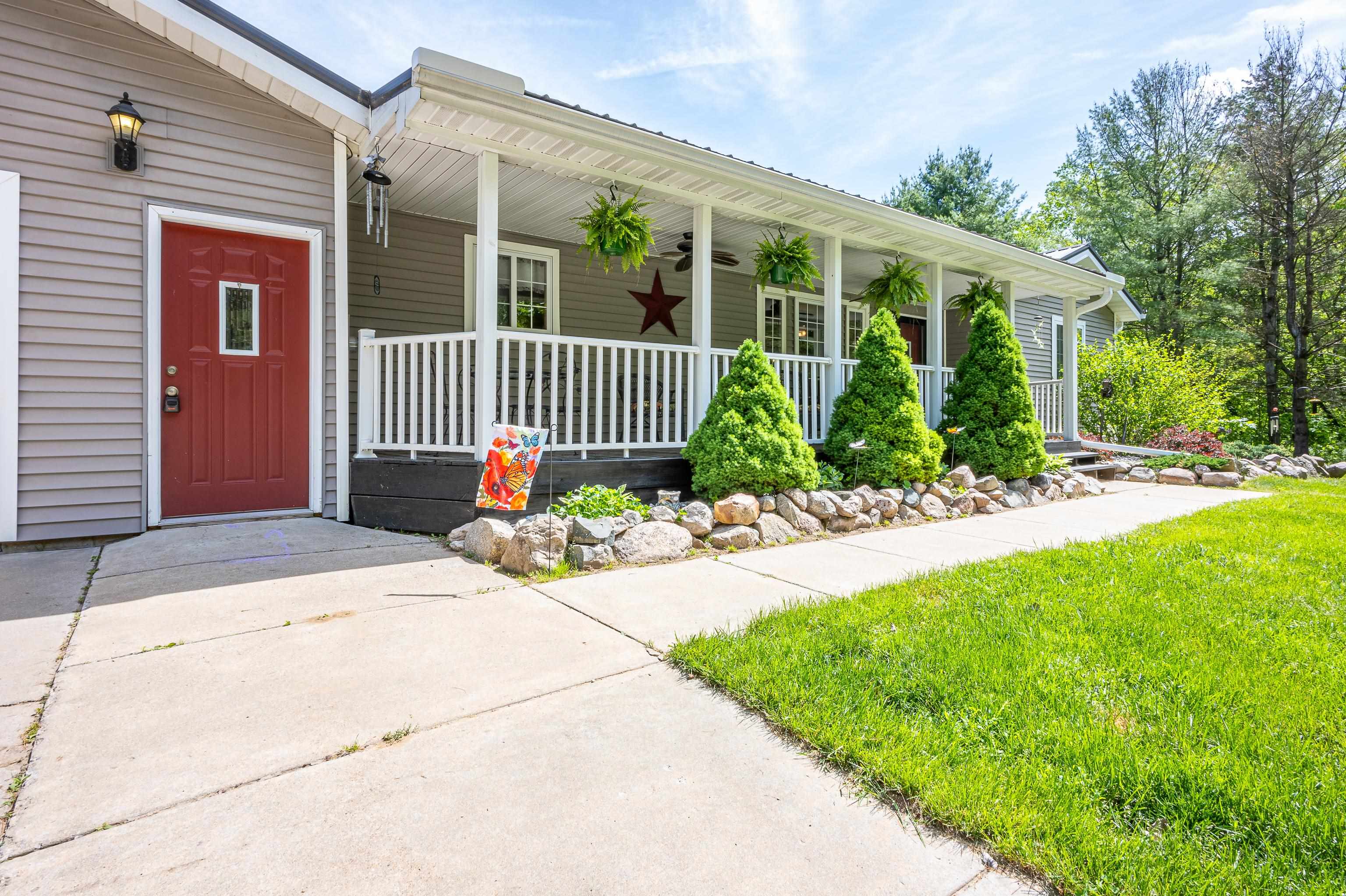 3952 Haigh Road Beaverton, MI 48612 - Photo 4 of 92