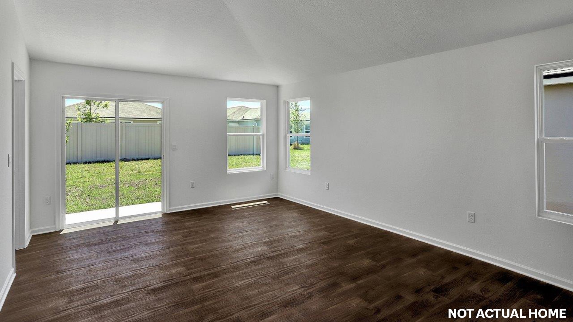347 Chambers Avenue Yulee, FL 32097 - Photo 7 of 39 Gallery Image 7