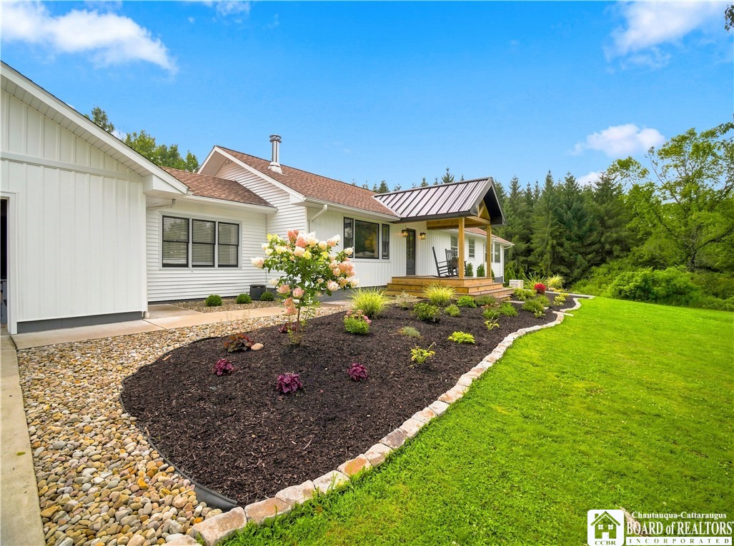 3257 Donelson Road Jamestown, NY 14701 - Photo 3 of 48 Gallery Image 3