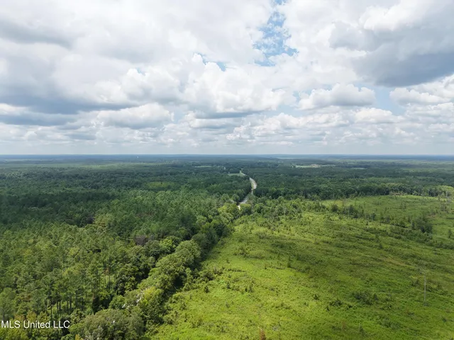$1,400,000 | 1 Us 82 East, Starkville, MS 39759