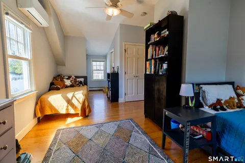 $899,000 | 341 Pequot Avenue, Groton, CT 06355