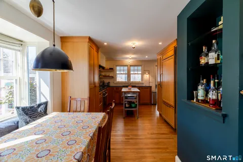 $899,000 | 341 Pequot Avenue, Groton, CT 06355
