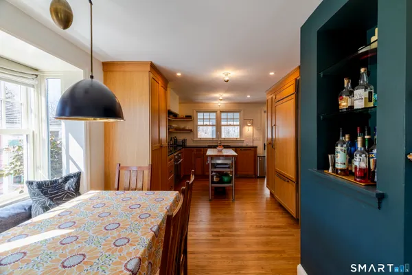 $899,000 | 341 Pequot Avenue, Groton, CT 06355