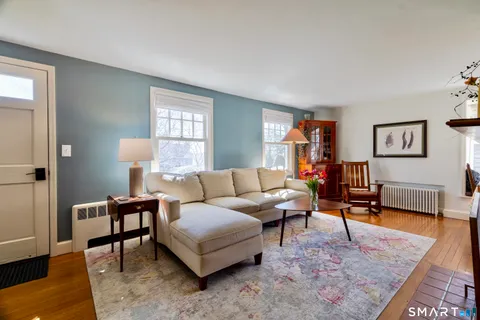 $899,000 | 341 Pequot Avenue, Groton, CT 06355