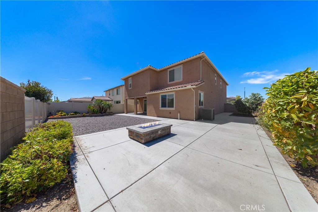 30929 Palette Road Murrieta, CA 92563 - Photo 8 of 46