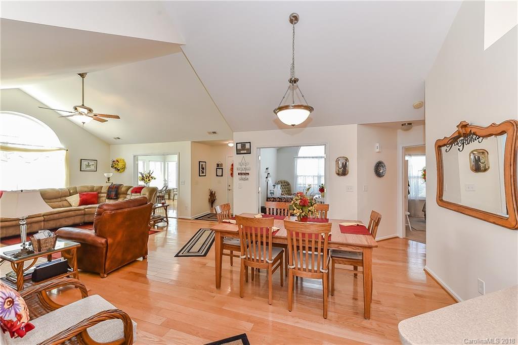 759 Ledgestone Court Tega Cay, SC 29708 - Photo 11 of 25 Gallery Image 11