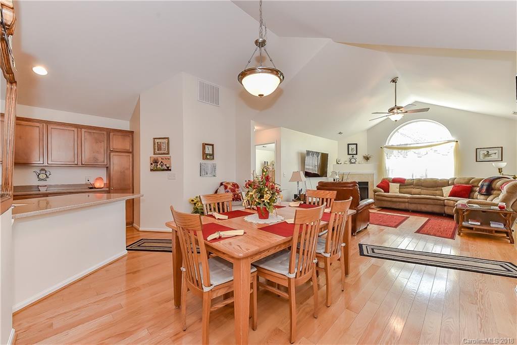 759 Ledgestone Court Tega Cay, SC 29708 - Photo 13 of 25 Gallery Image 13