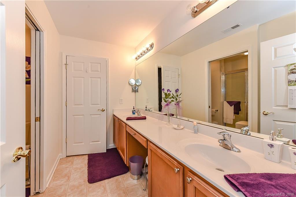 759 Ledgestone Court Tega Cay, SC 29708 - Photo 19 of 25 Gallery Image 19