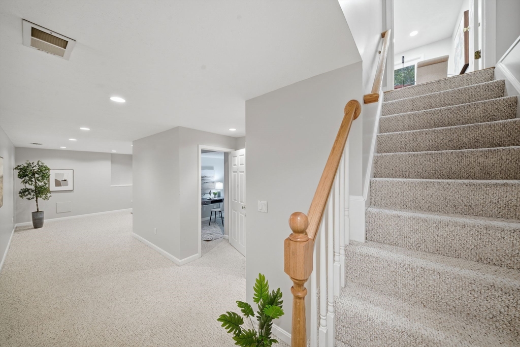 27 Stonegate Road, Unit 27 Chelmsford, MA 01824 - Photo 32 of 41 Gallery Image 32