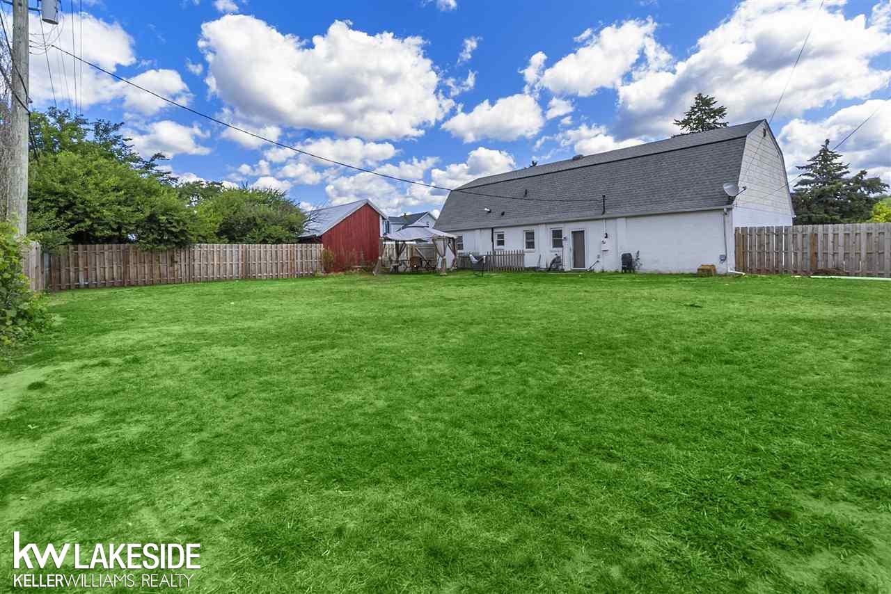 52851 Chesterfield Road New Baltimore, MI 48051 - Photo 45 of 54 31390713-44.JPG