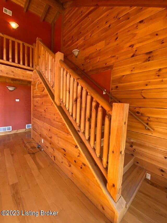 1856 Barnes Road Bardstown, KY 40004 - Photo 24 of 46 Stairway to upstairs
