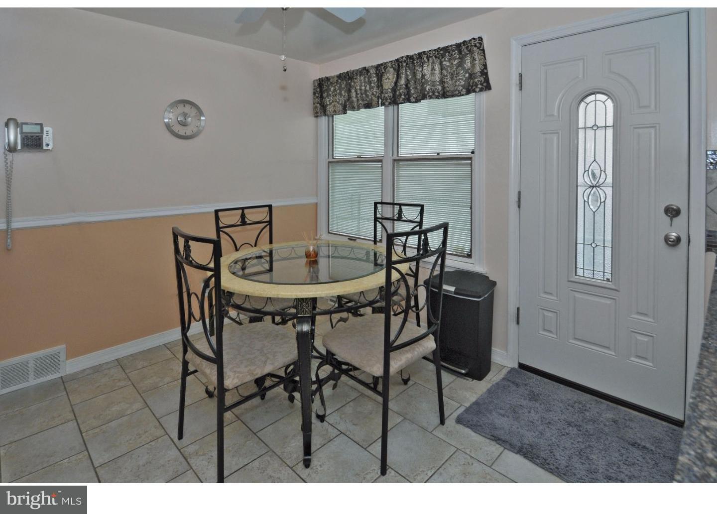 9728 Chapel Road Philadelphia, PA 19115 - Photo 12 of 23 Kitchen