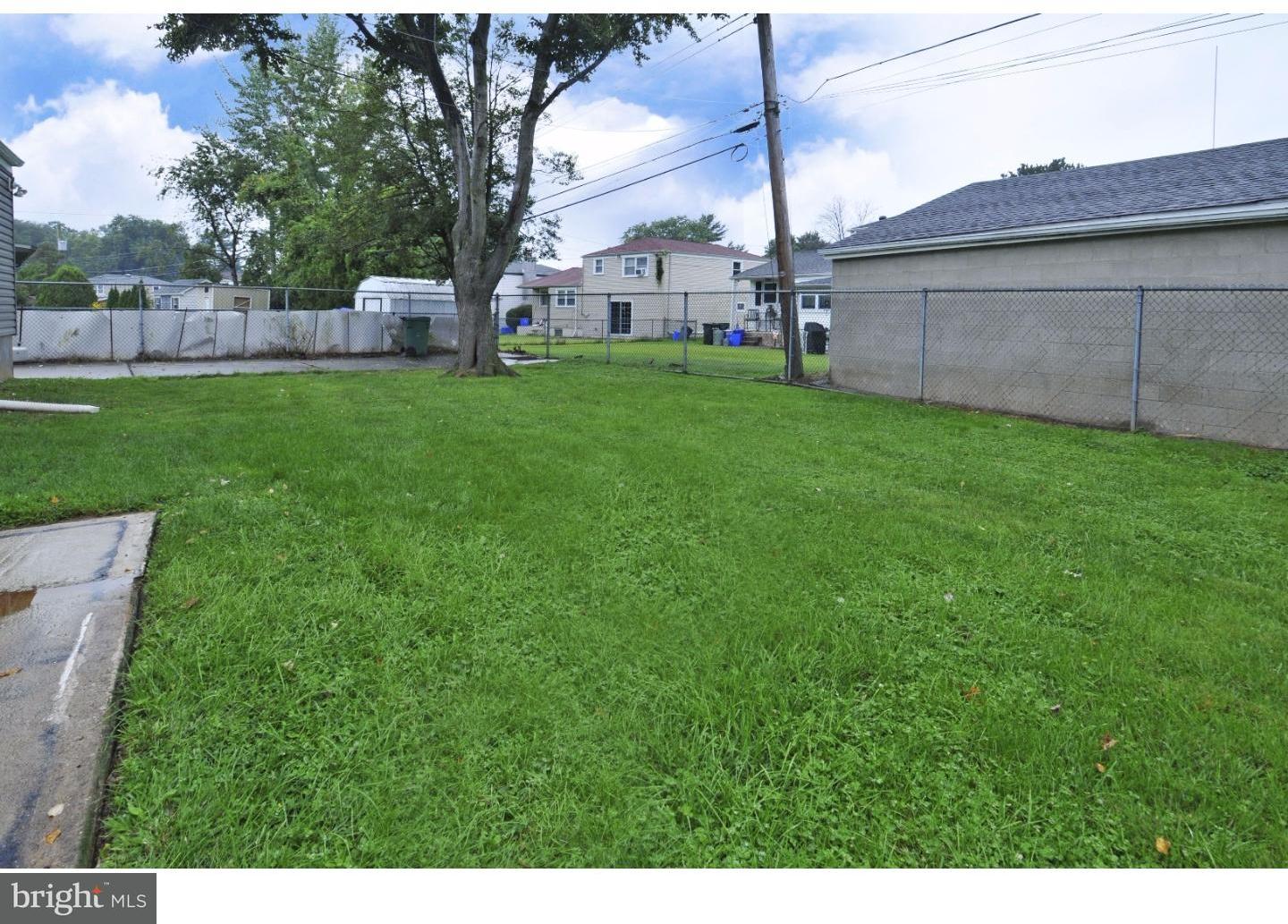 9728 Chapel Road Philadelphia, PA 19115 - Photo 22 of 23 Back Yard