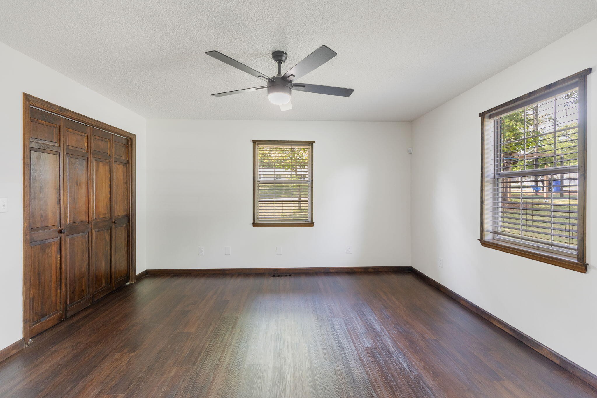 9814 Lakeside Road Harrison, TN 37341 - Photo 14 of 35 Gallery Image 14