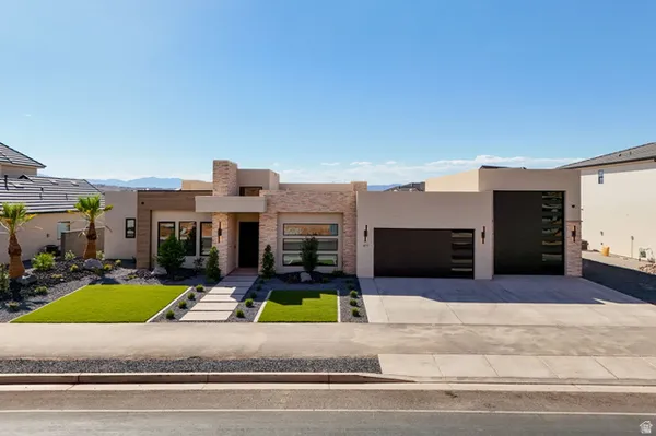 $1,100,000 | 477 East Weatherby Way, Unit 81, Washington, UT 84780