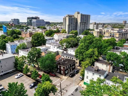 $830,000 | 11 8th Street, Unit 1, Cambridge, MA 02141