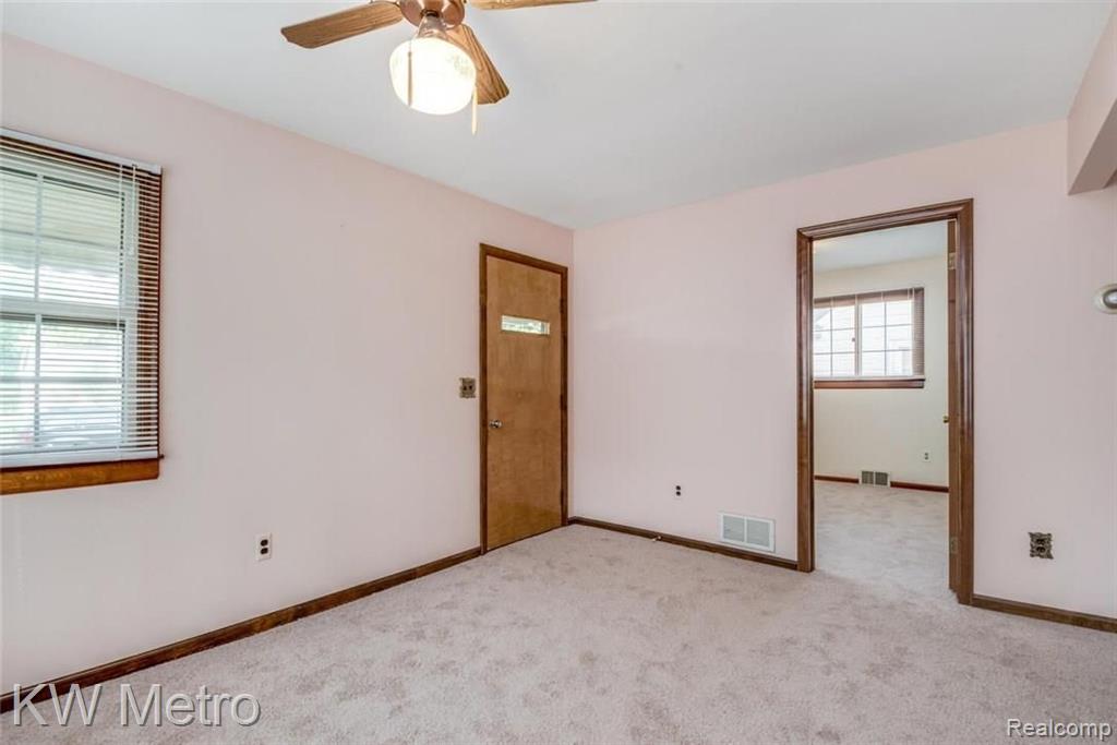 6574 North Gulley Road Dearborn Heights, MI 48127 - Photo 4 of 22