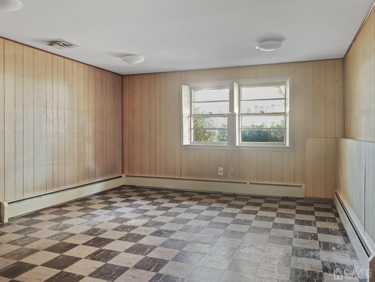 29 Princeton Road Cranford, NJ 07016 - Photo 19 of 24 a view of an empty room with a window