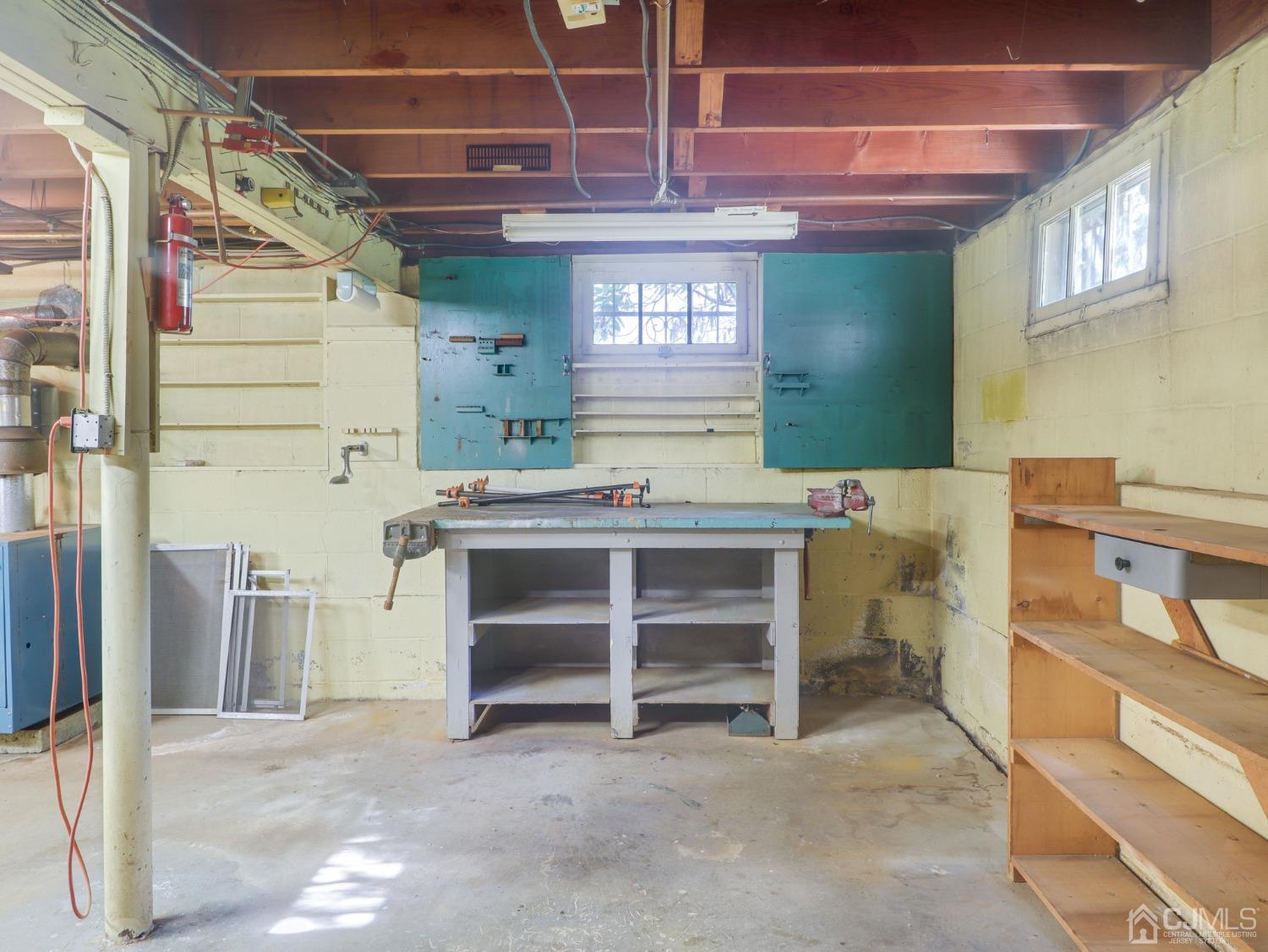 29 Princeton Road Cranford, NJ 07016 - Photo 23 of 24 a room with table and chairs