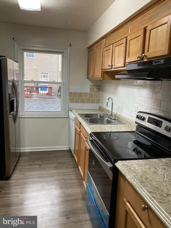 $2,400 | 9019 Whispering Pine Court, Manassas, VA 20110