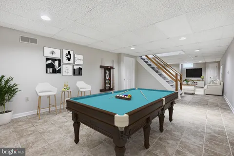 $725,000 | 1203 Delpa Drive, Newark, DE 19711