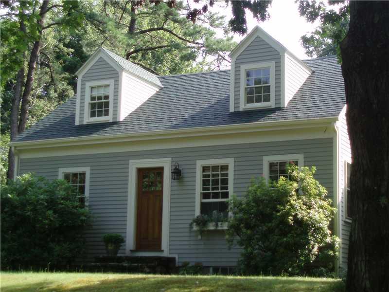 211 Mere Point Road Brunswick, ME 04011 - Photo 2 of 7 Exterior Front.