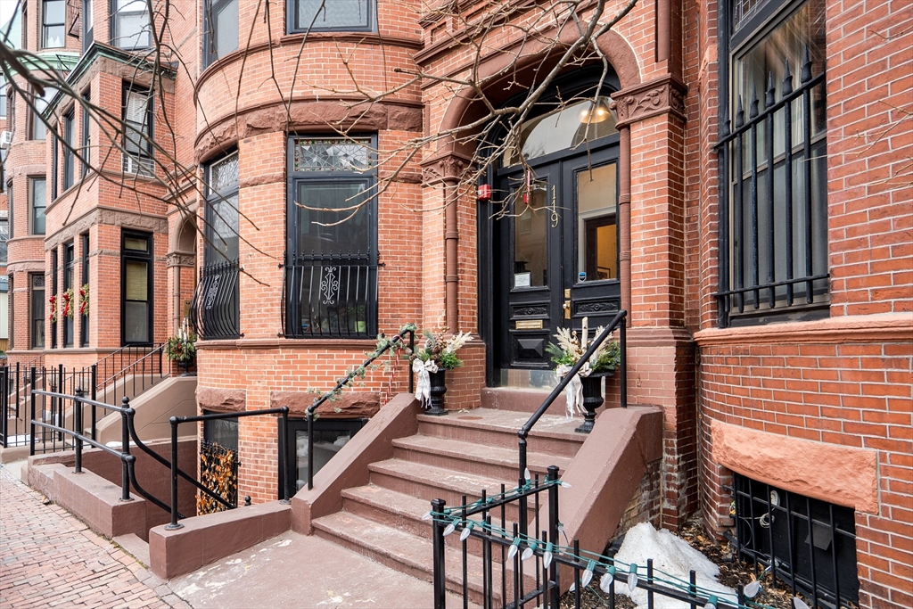 119 St Botolph Street, Unit 3 Boston, MA 02115 - Photo 15 of 16