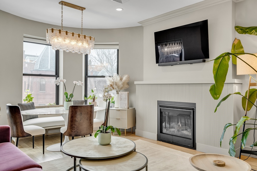 119 St Botolph Street, Unit 3 Boston, MA 02115 - Photo 3 of 16