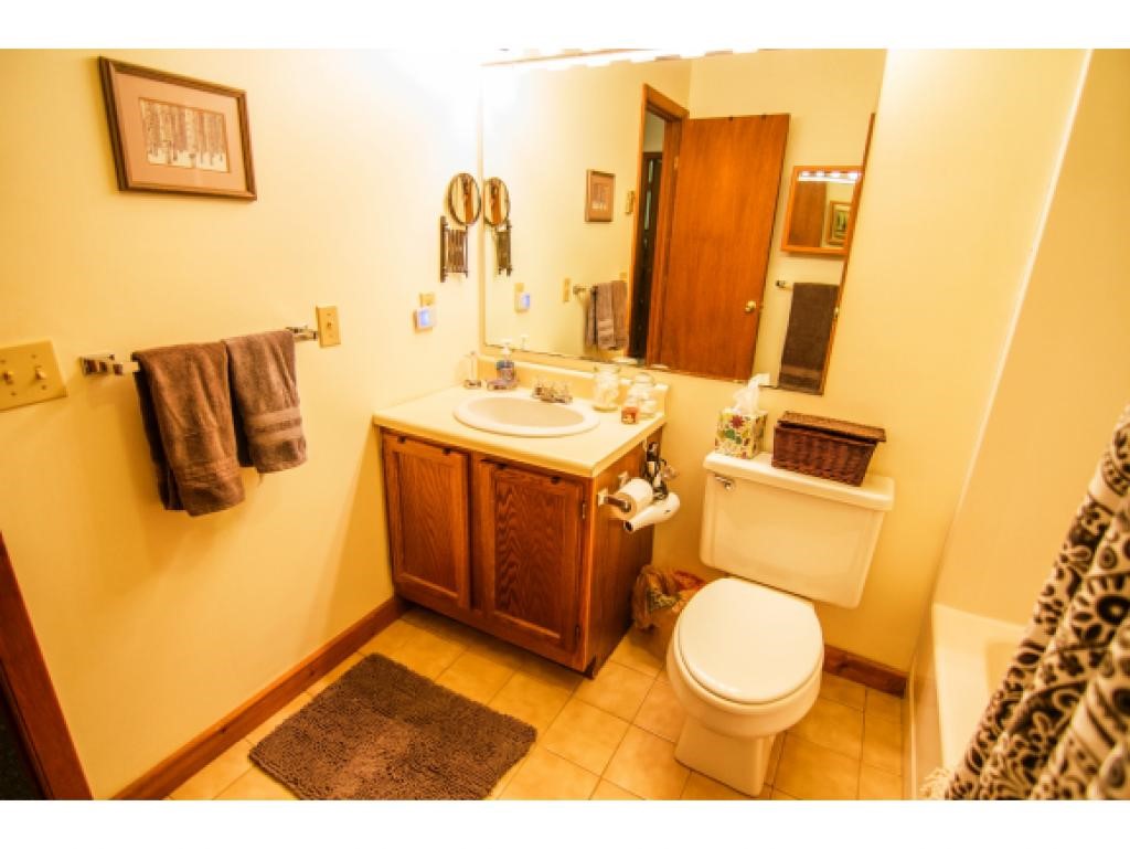 2358 Vermont Rte 100, Unit 103 Pittsfield, VT 05762 - Photo 13 of 18