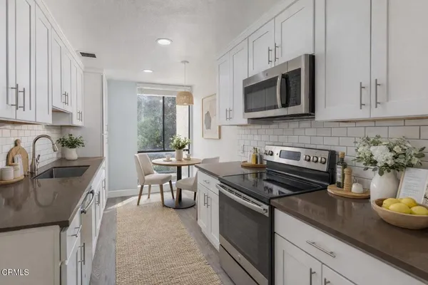 $579,000 | 4041 Via Marisol, Unit 210, Los Angeles, CA 90042