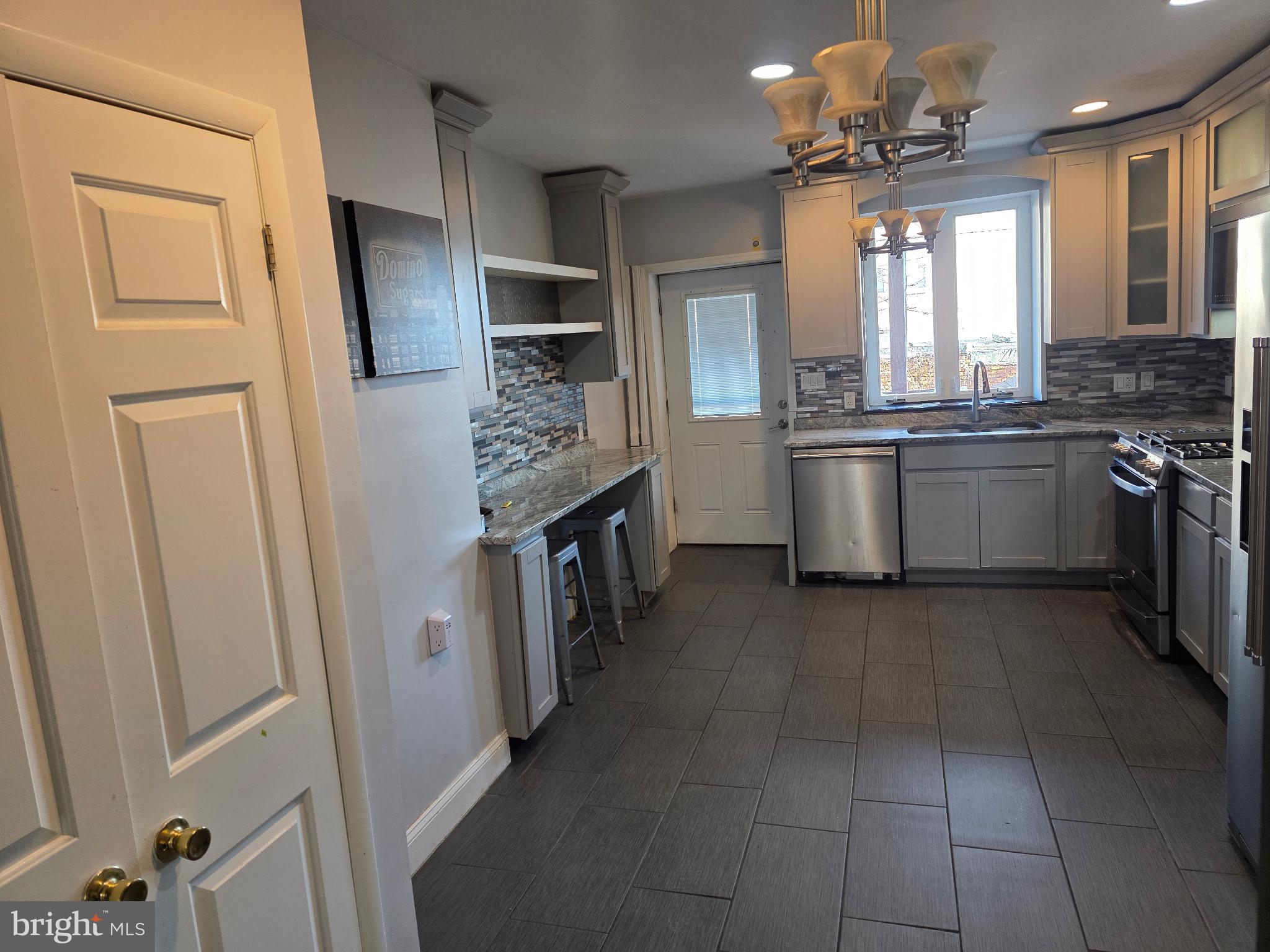 1139 Scott Street Baltimore, MD 21230 - Photo 6 of 44