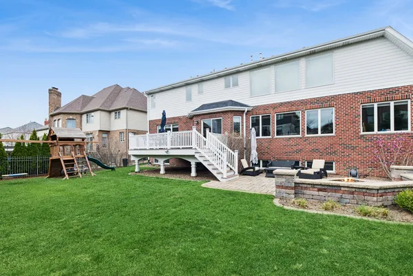 $889,900 | 10835 Scarlet Drive, Orland Park, IL 60467