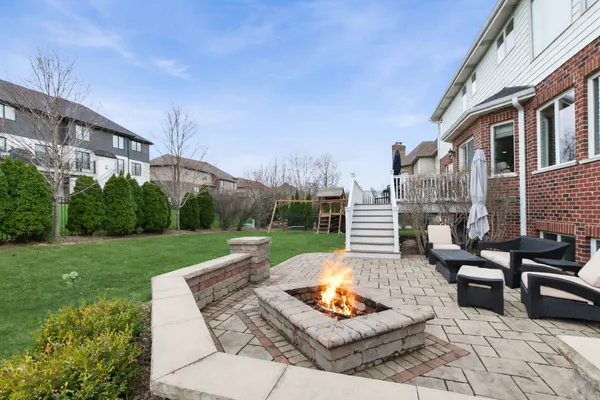 $889,900 | 10835 Scarlet Drive, Orland Park, IL 60467