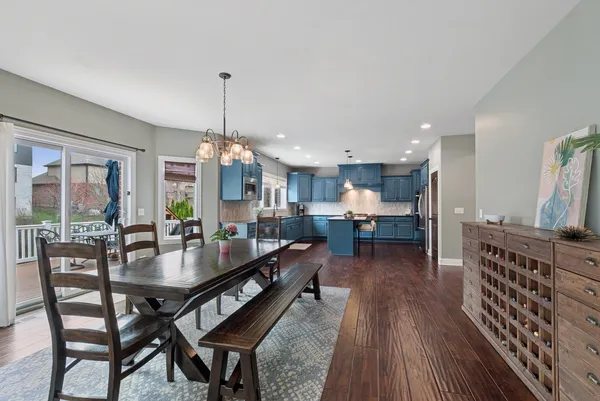 $889,900 | 10835 Scarlet Drive, Orland Park, IL 60467